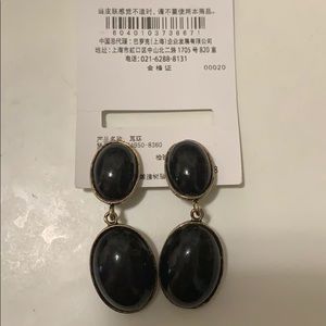 Moussy black earrings(clip)